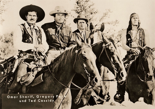 Omar Sharif, Gregory Peck, Eli Wallach, and Ted Cassidy in Mackenna's Gold (1969)