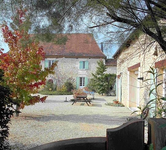 Housesitting in France. The Backpacking Housewife