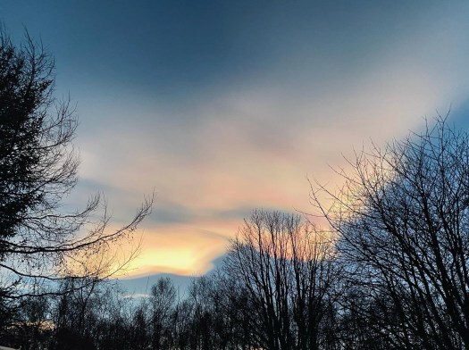 Nacreous clouds
