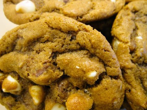 Bready or Not: Cardamom-Espresso Chocolate Chip Cookies
