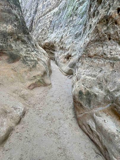 through the slot route at Annie's Canyon