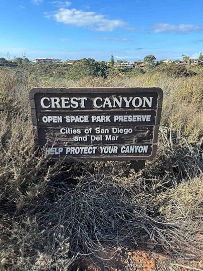 Crest Canyon sign