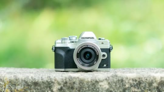 Olympus OM-D E‑M10 Mark IV