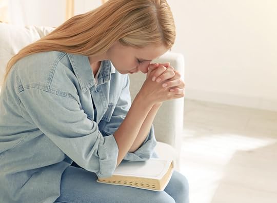 31 ways to pray for a grieving friend