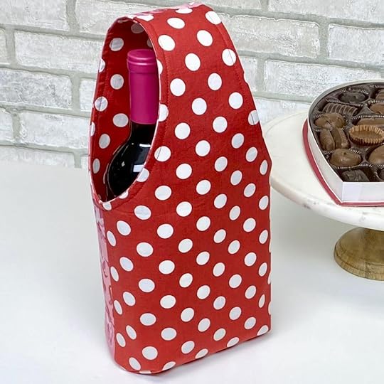 Valentine's Day Wine Tote Sewing Tutorial at The Nancy Zieman Productions Blog
