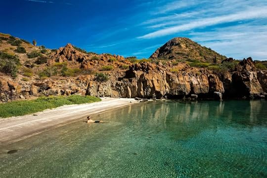 Honeymoon Bay on Isla Danzante in Baja California Sur, Mexico. Photo credit Garrett Galvan.