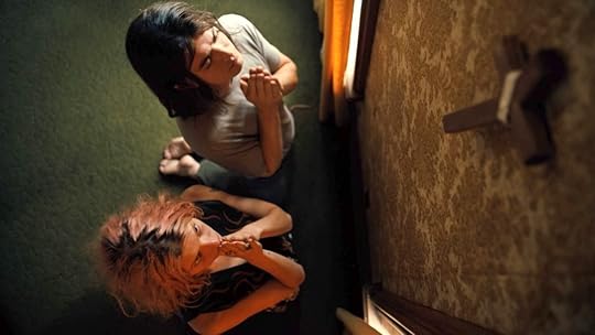 Joe Keery & Camila Morrone in Marmalade (Signature Entertainment)