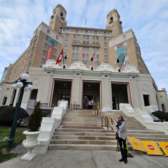 The front entrance of the Arlington Hotel.