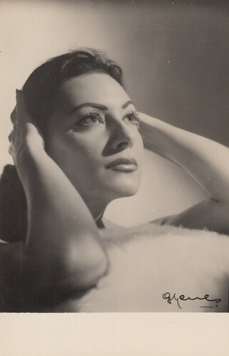 Lina Rosales