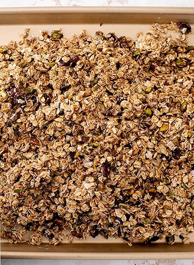 brown butter pistachio cookie granola