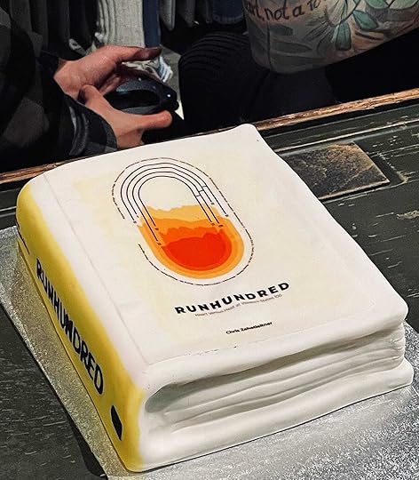 A cake in the shape and look of the Runhundred Book
