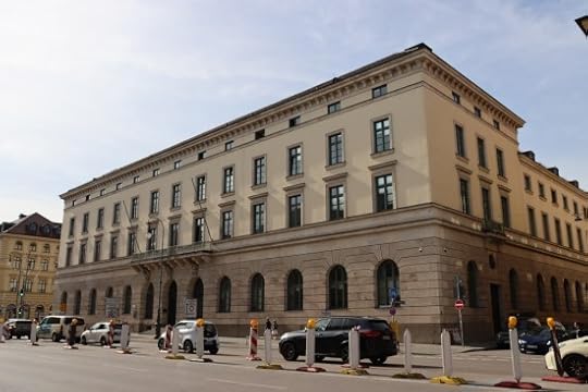 herzog-max-palais