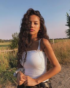 7 Pretty girls ideas | beautiful, pretty girls, pretty