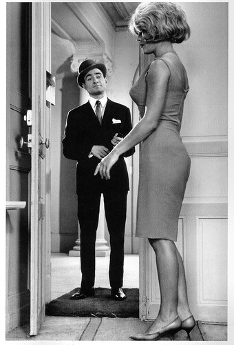 Pierre Etaix in Tant qu'on a la santé (1966)