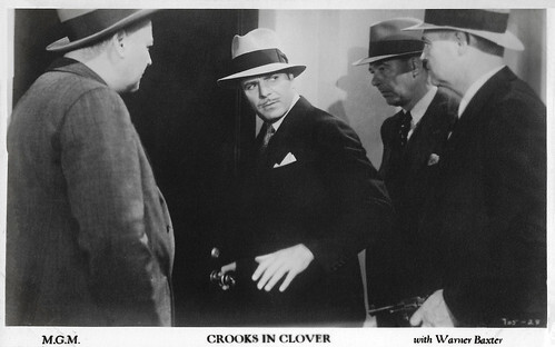 Warner Baxter in Penthouse (1933)