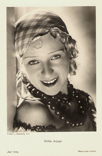 Gitta Alpar