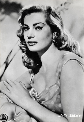 Anita Ekberg