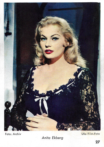 Anita Ekberg in Le tre eccetera del colonnello (1960)
