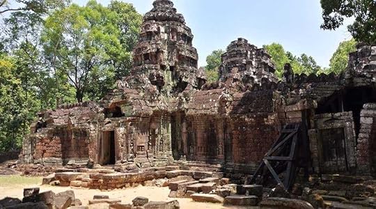 Many temples in the area that have been reclaimed from the jungles of the surrounding area in the Angkor Park.