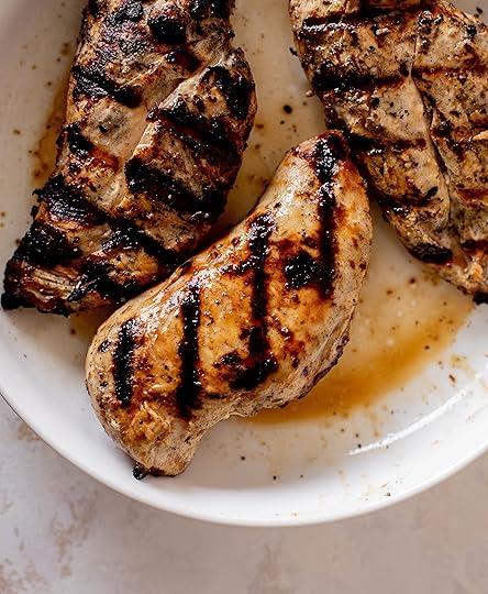 grilled chicken caprese lunch bowl