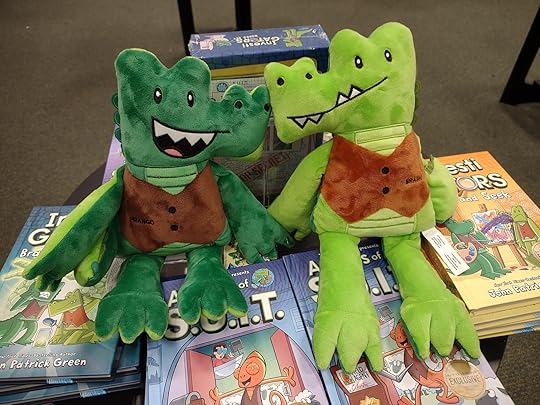 InvestiGators two-sided Brash/Mango plush