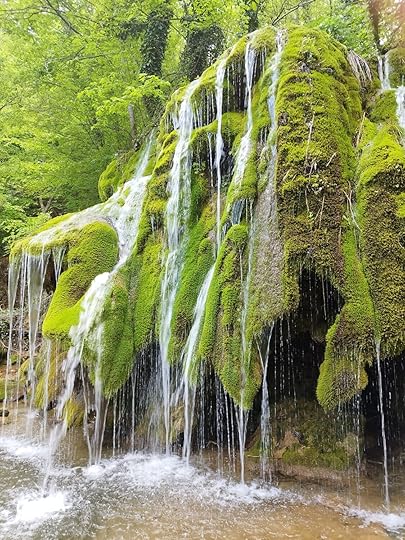 Водопад Бигора