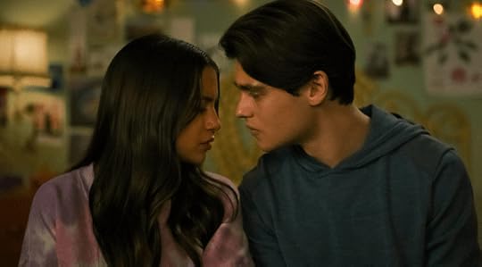 Isabela Merced & Felix Mallard in