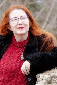 Author photo of Jenn Lyons, credit Mike Lyons