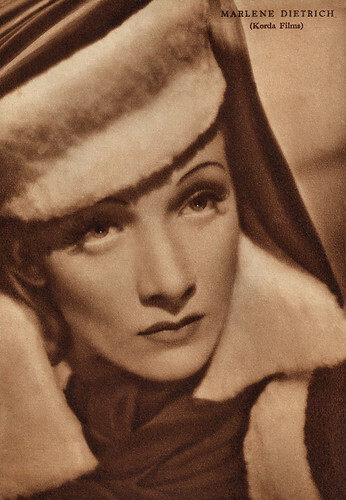 Marlene Dietrich in Knight Without Armour (1937)