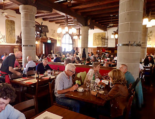 Zeughauskeller Restaurant Bahnhofstrasse Zurich Switzerland
