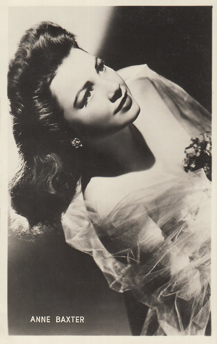 Anne Baxter
