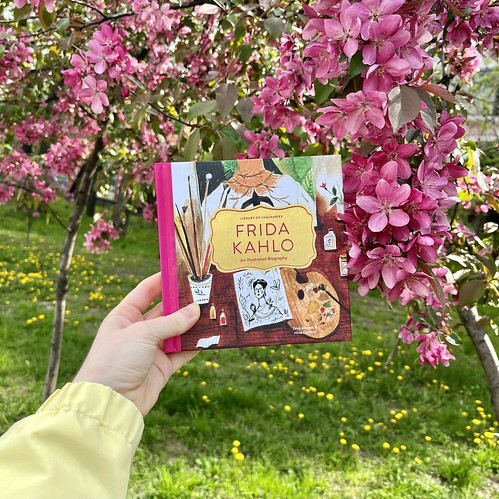 Frida Kahlo an illustrated biography by Zena Alkayat, Nina Cosford