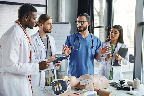 5 Reasons to Travel for Medical Administrative Assistant Certification