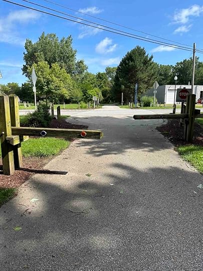 Pumpkinvine Trail crossing Lincoln Street
