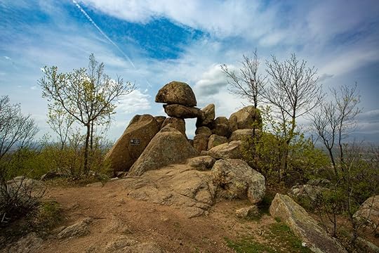 Мегалита в Бузовград