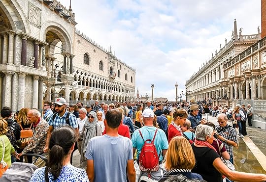 overtourism venice - tourist tax