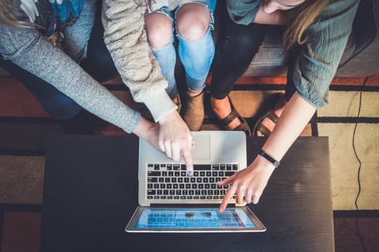 creating a social media community