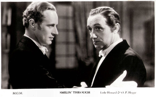 Leslie Howard and O.P. Heggie in Smilin' Through (1932)