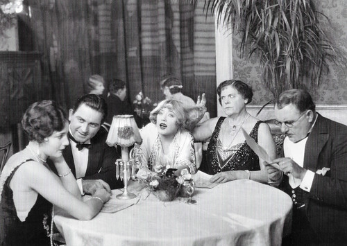 Marion Davies (middle), Jane Winton, Orville Caldwell, Marie Dressler and Dell Henderson in The Patsy (1928)