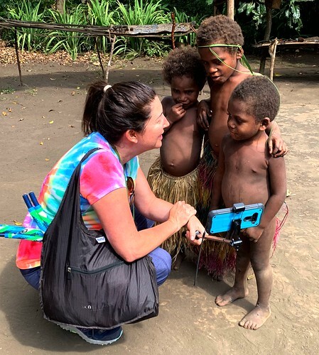 Lisa Niver with kids in Vanuatu