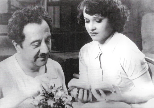 Raimu and Ginette Leclerc in La femme de boulanger (1938)