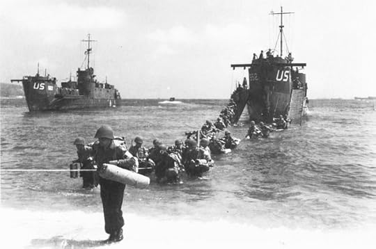 Troops of US 45th Infantry Division land at Ste. Maxime in southern France, 15 Aug 1944 (US Army Center of Military History)
