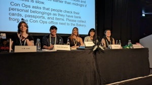 Photo of the 5 panellists of 