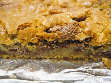 Bready or Not Original: Nutella-Swirled Blondies