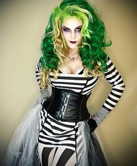 female beetlejuice costume