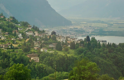 Quaint Swiss Villages Along Lakes Golden Pass Train Switzerland