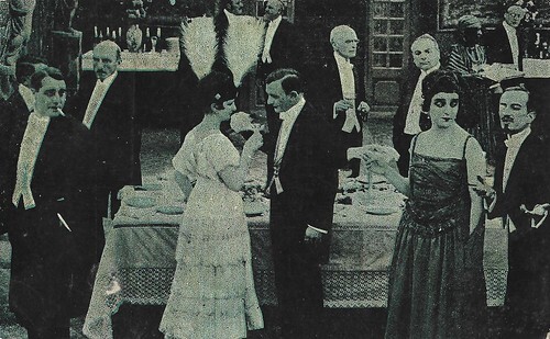 Maria Jacobini in La sfinge (1918)