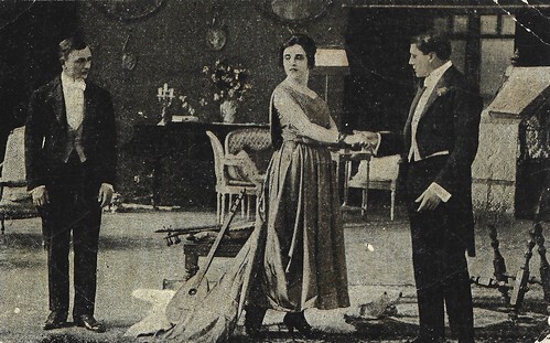 Maria Jacobini in La sfinge (1918)