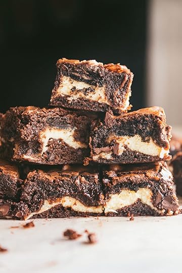 The Ultimate (EASY!) Cookies and Cream Brownies