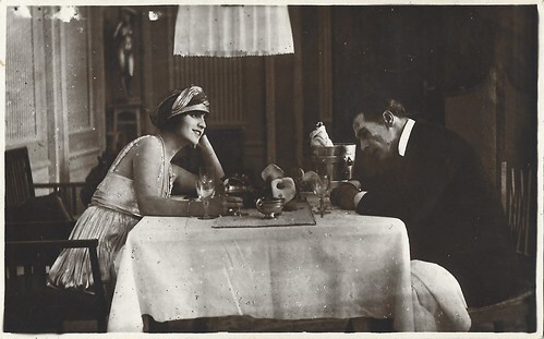 Maria Jacobini and Amleto Novelli in La casa di vetro (1920)